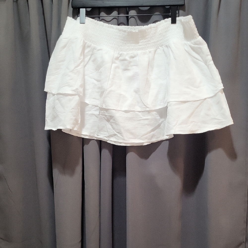 White Tiered Mini Skirt